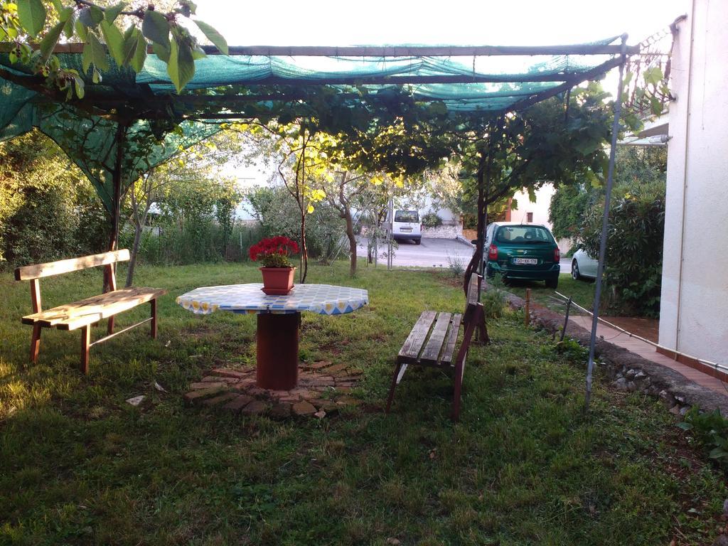 Zvonka Zambratija (Istria)